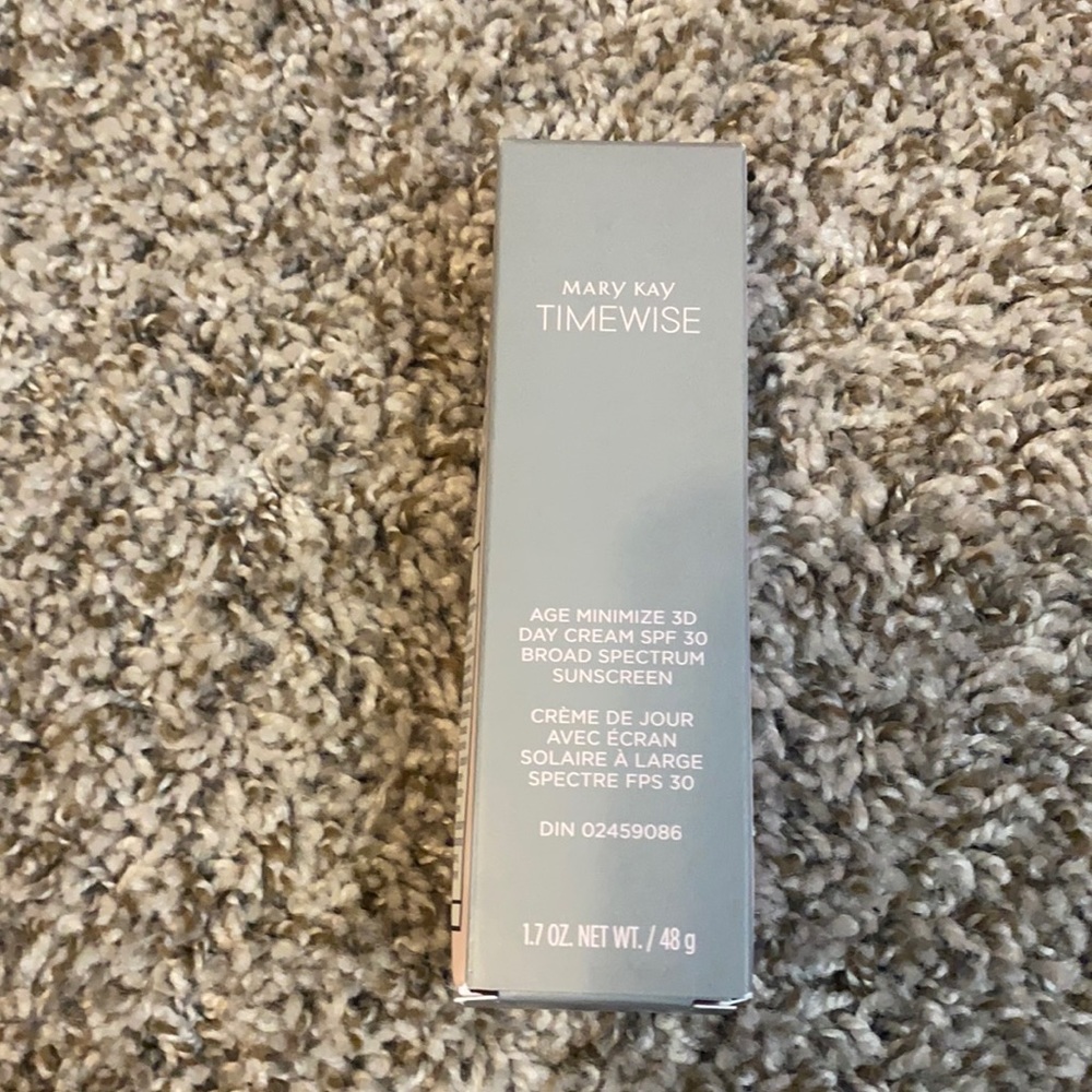 Mary Kay day cream